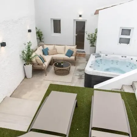 New! Oceanfront Home With Hottub, Lagoa Sao Miguel Azores Exterior photo
