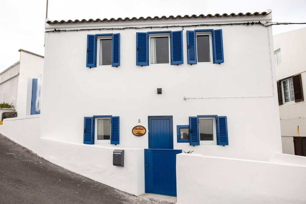 Holiday home New! Oceanfront With Hottub, Lagoa Sao Miguel Azores