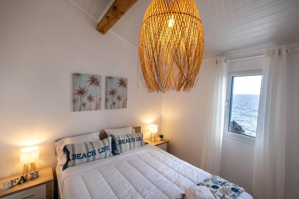 New! Oceanfront With Hottub, Lagoa Sao Miguel Azores